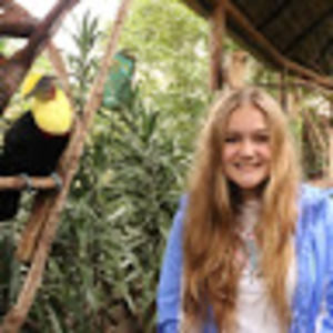 Meet your Posher, Alexandra